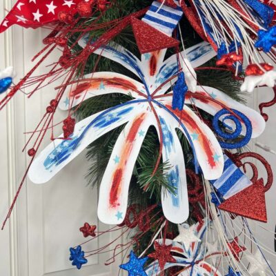 Miss Cayce’s Door Decor | Bursts Of Patriotism Teardrop